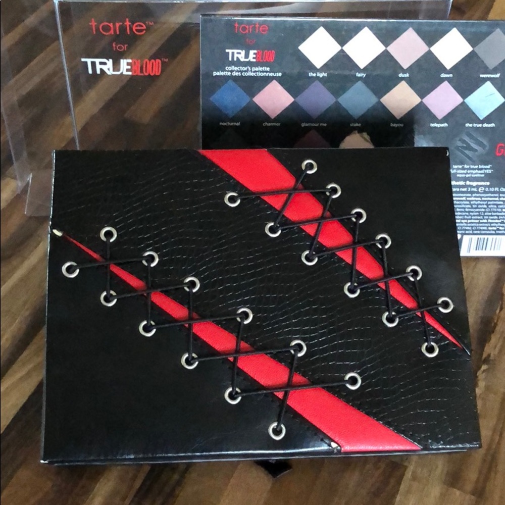 SOLD New Limited Tarte True Blood Collector’s - Picture 3 of 8